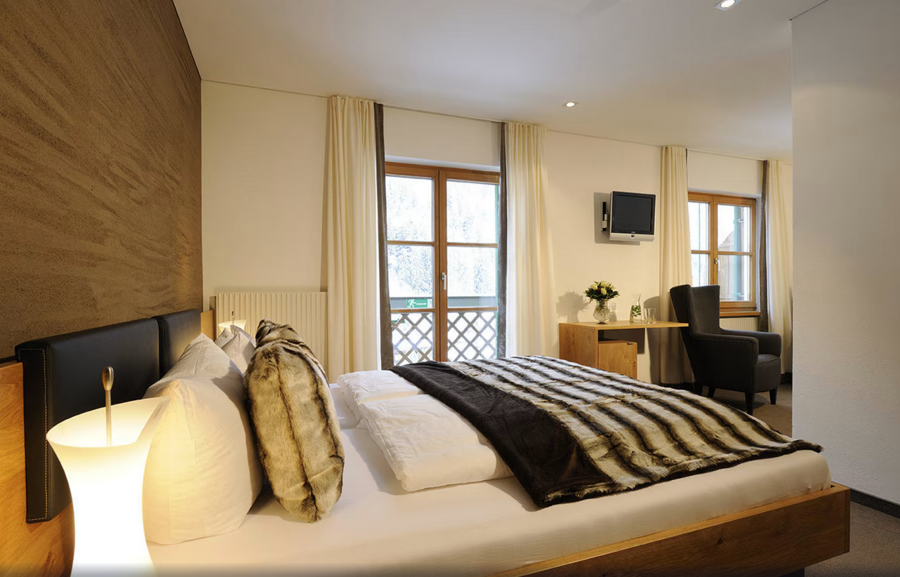 Sportclub Silvretta Montafon - Doppelzimmer Comfort skireisen, österreich, busreisen, günstig, montafon, gaschurn, snowboardreisen, familie, berlin,