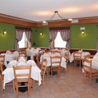 italien, bormio, Santa Caterina - Valdidentro, livigno, snowboard reisen, skiurlaub, berlin bus, busreisen, gruppenreisen, skireisen, sporthotel, kinder ski, sportclub, skihütte, preiswert, familienreisen eira