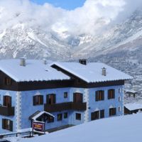 italien, bormio, Santa Caterina - Valdidentro, livigno, snowboard reisen, skiurlaub, berlin bus, busreisen, gruppenreisen, skireisen, sporthotel, kinder ski, sportclub, skihütte, preiswert, familienreisen eira