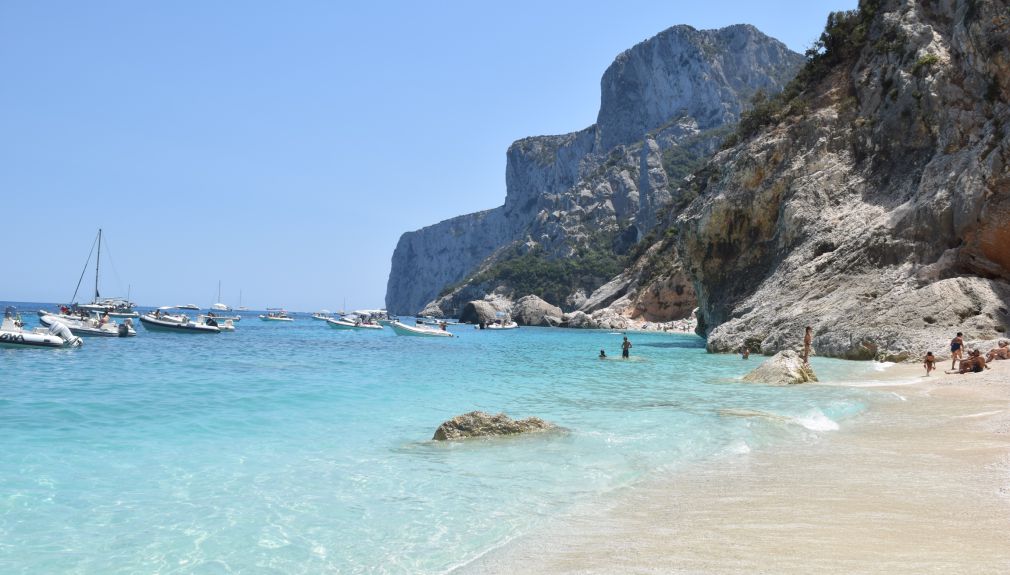 Die Küste Sardiniens