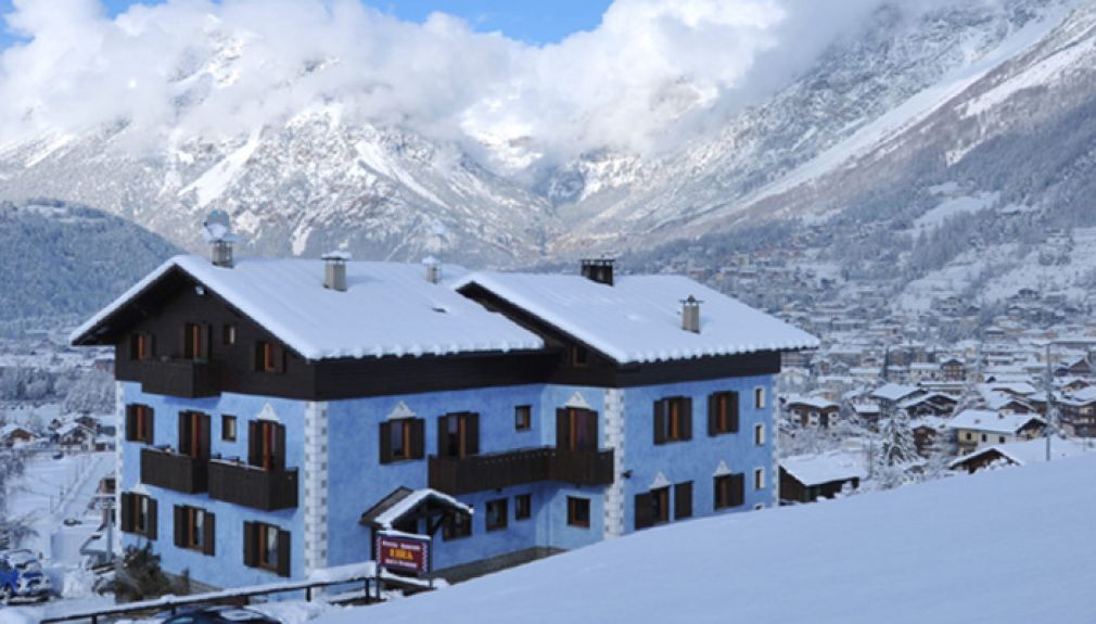 italien, bormio, Santa Caterina - Valdidentro, livigno, snowboard reisen, skiurlaub, berlin bus, busreisen, gruppenreisen, skireisen, sporthotel, kinder ski, sportclub, skihütte, preiswert, familienreisen eira