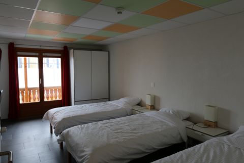 schweiz, frankreich, les portes du soleil, les crosets, snowboard reisen, skiurlaub, berlin bus, busreisen, gruppenreisen, skireisen, sporthotel, kinder ski, sportclub, skihütte, preiswert, montriond, familienreisen
