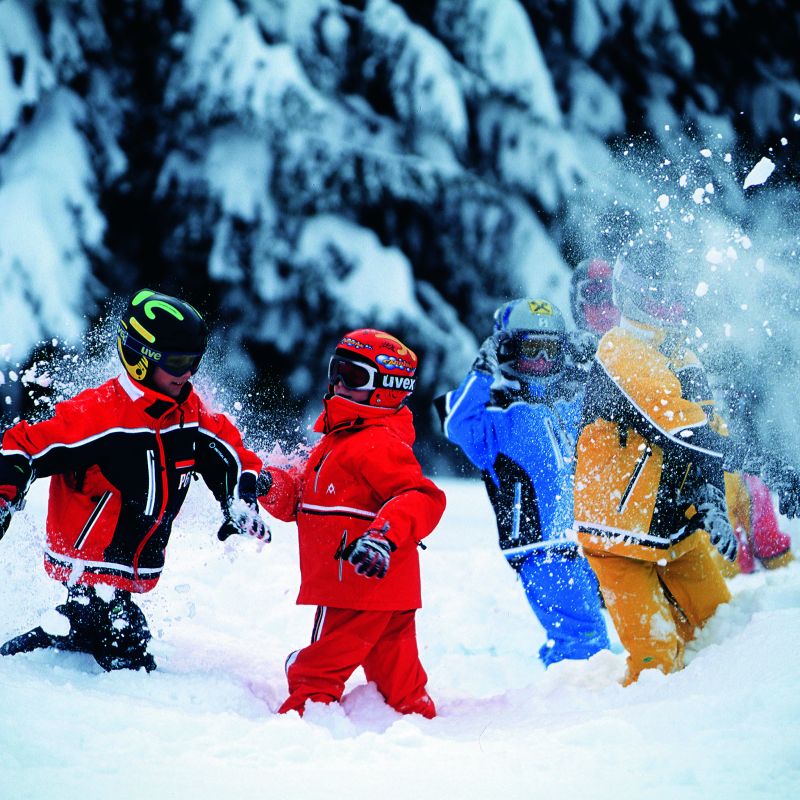 Bormio Familie Family Gruppenreisen Reisen Ski Snowboard Skikurse Kinderbetreuung Winter