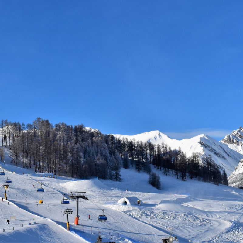 Ski, Italien, Livigno, Gruppenreisen, Reisen, Snowboard, Skikurse, Kinderbetreuung, Winter,