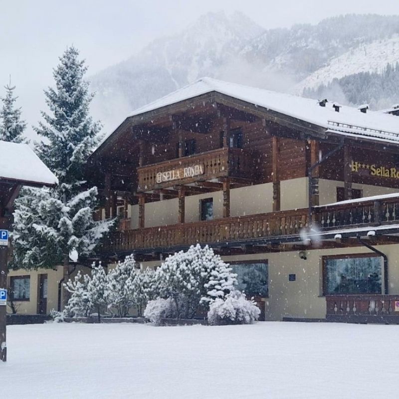 Dolomiti Superski Campitello Hotel Sellaronda