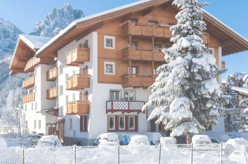 Val di Fassa - Hotel Crepei außen Familienskireisen Val di Fassa - Hotel Crepei Außenansicht